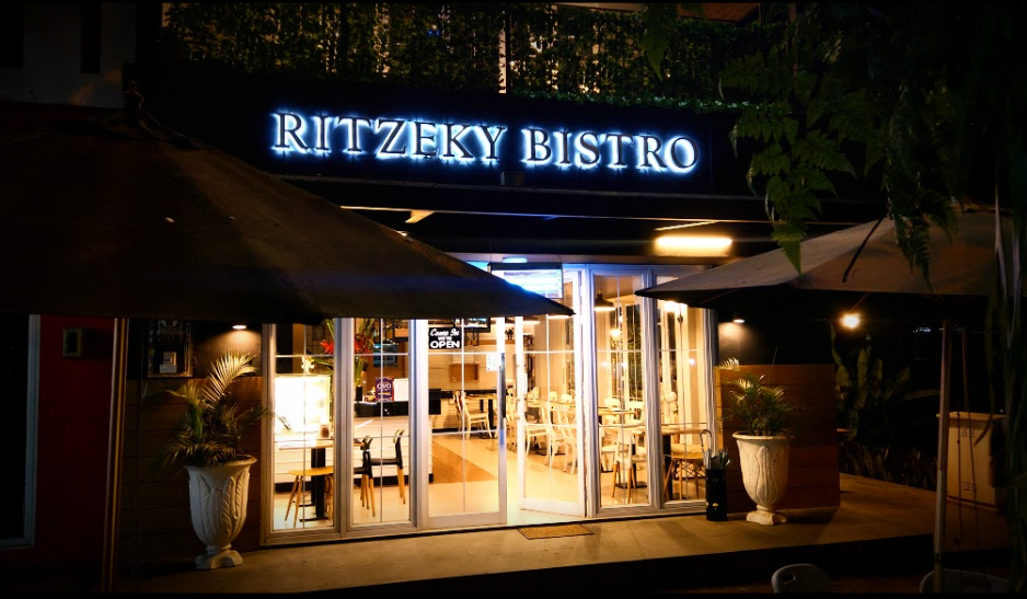 Tempat Makan di Sentul City Ritzeky Bistro Cafe & Resto