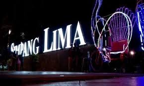 Tempat Wisata Malam di Semarang : Simpang Lima Semarang enak