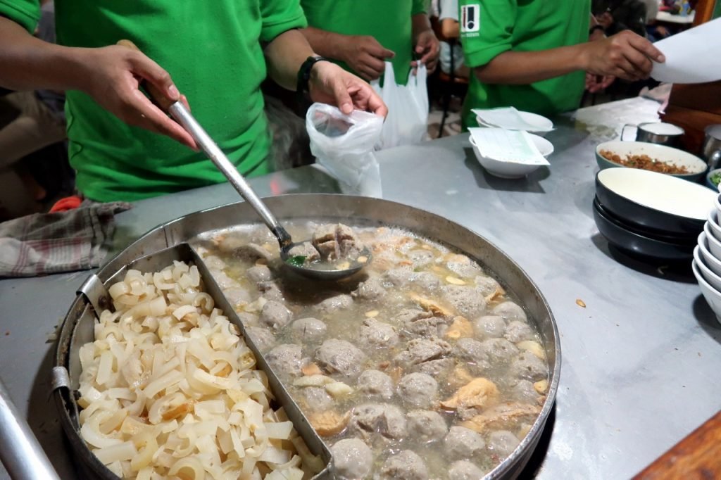 Wisata Kuliner Di Sentul Bogor Bakso Titoti