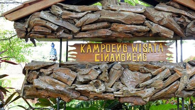 Kampoeng Wisata Cinangneng : Wisata Edukasi Alam.