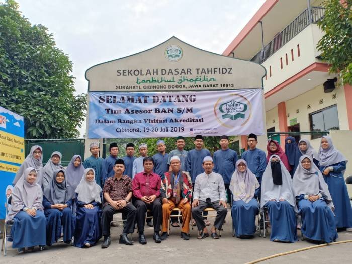 Pondok Pesantren Tahfidz Tanbihul Ghofilin Cibinong Bogor Jawa Barat