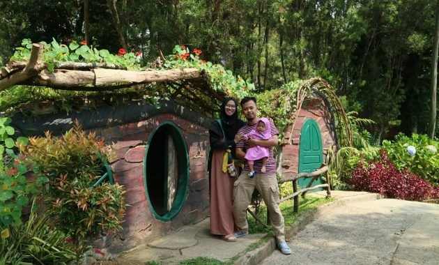 Rumah Hobbit Bogor : Yuk Main Ke Puncak Bogor