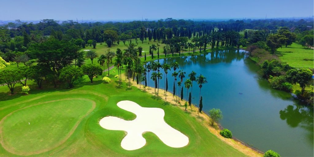 Lapangan Club Golf Bogor Raya