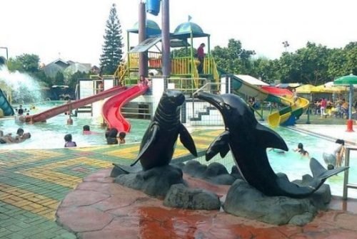 kolam renang rekomendasi di bogor, fun park villa