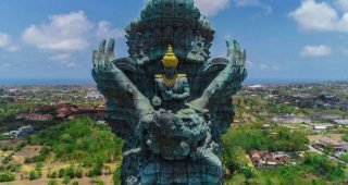 Patung Garuda Wisnu Kencana, Icon Wisata Religi Kota Bali