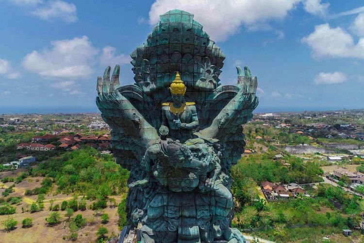 Patung Garuda Wisnu Kencana, Icon Wisata Religi Kota Bali